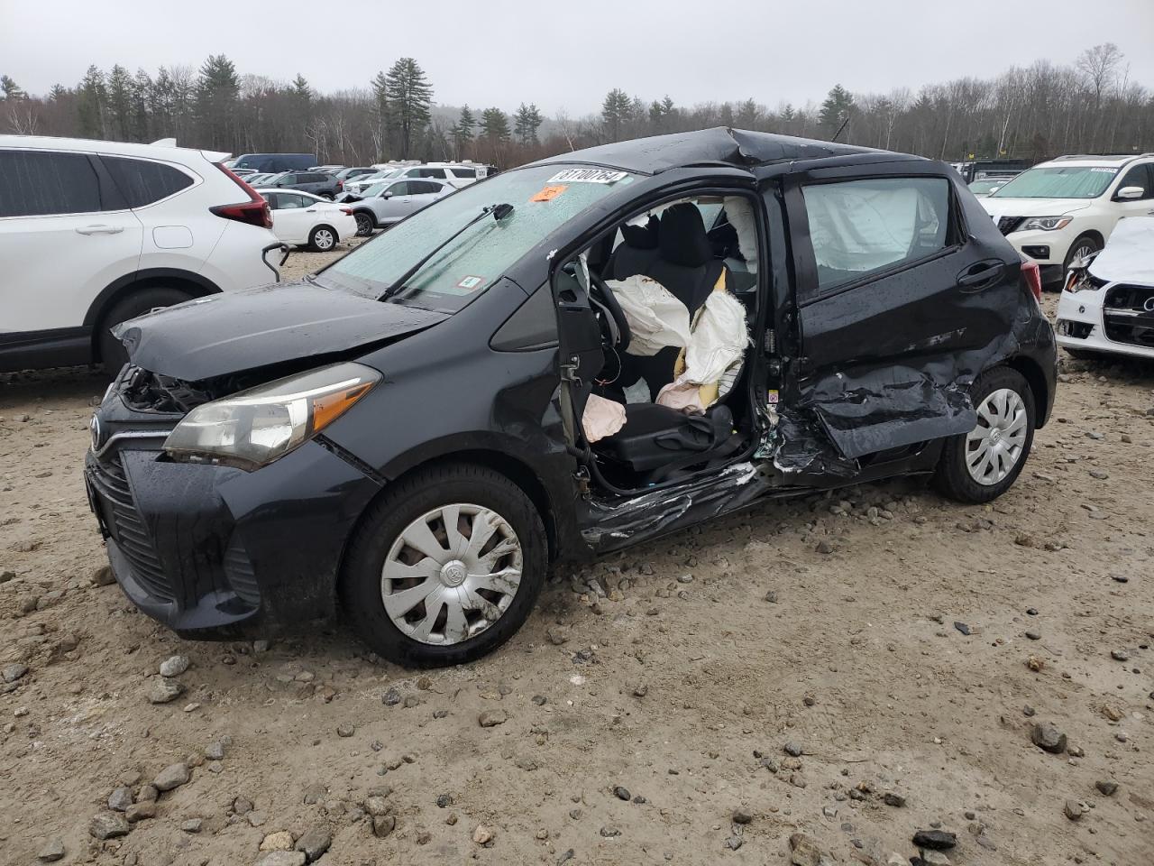 TOYOTA YARIS 2015