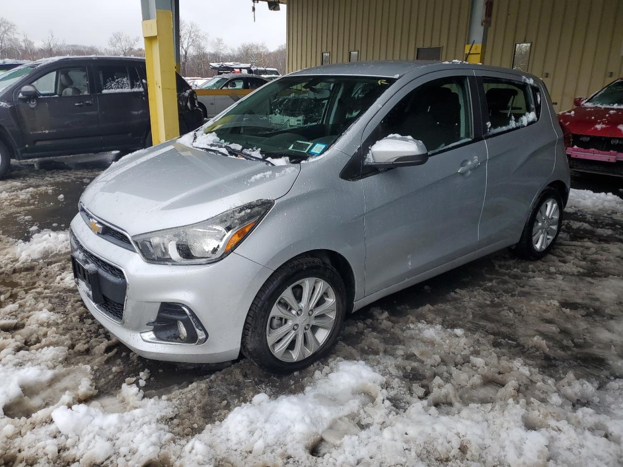 CHEVROLET SPARK 1LT 2017