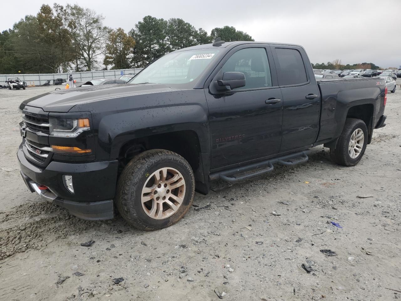 CHEVROLET SILVERADO 2017