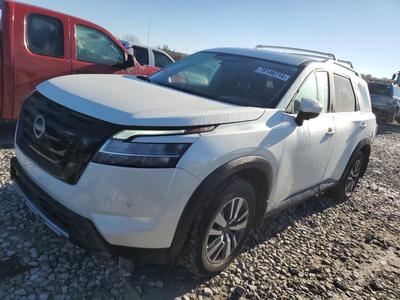 NISSAN PATHFINDER 2023