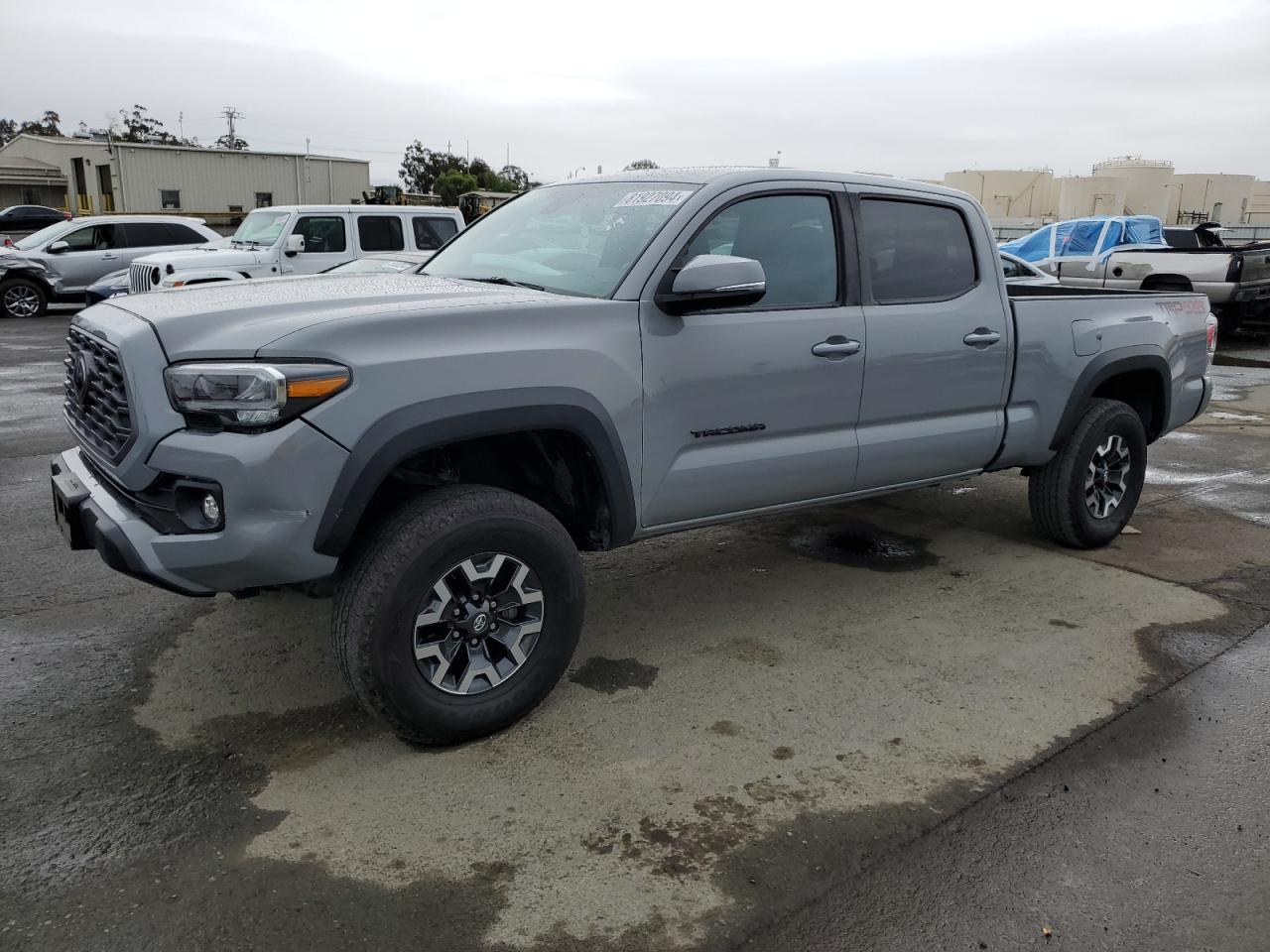 TOYOTA TACOMA DOU 2021
