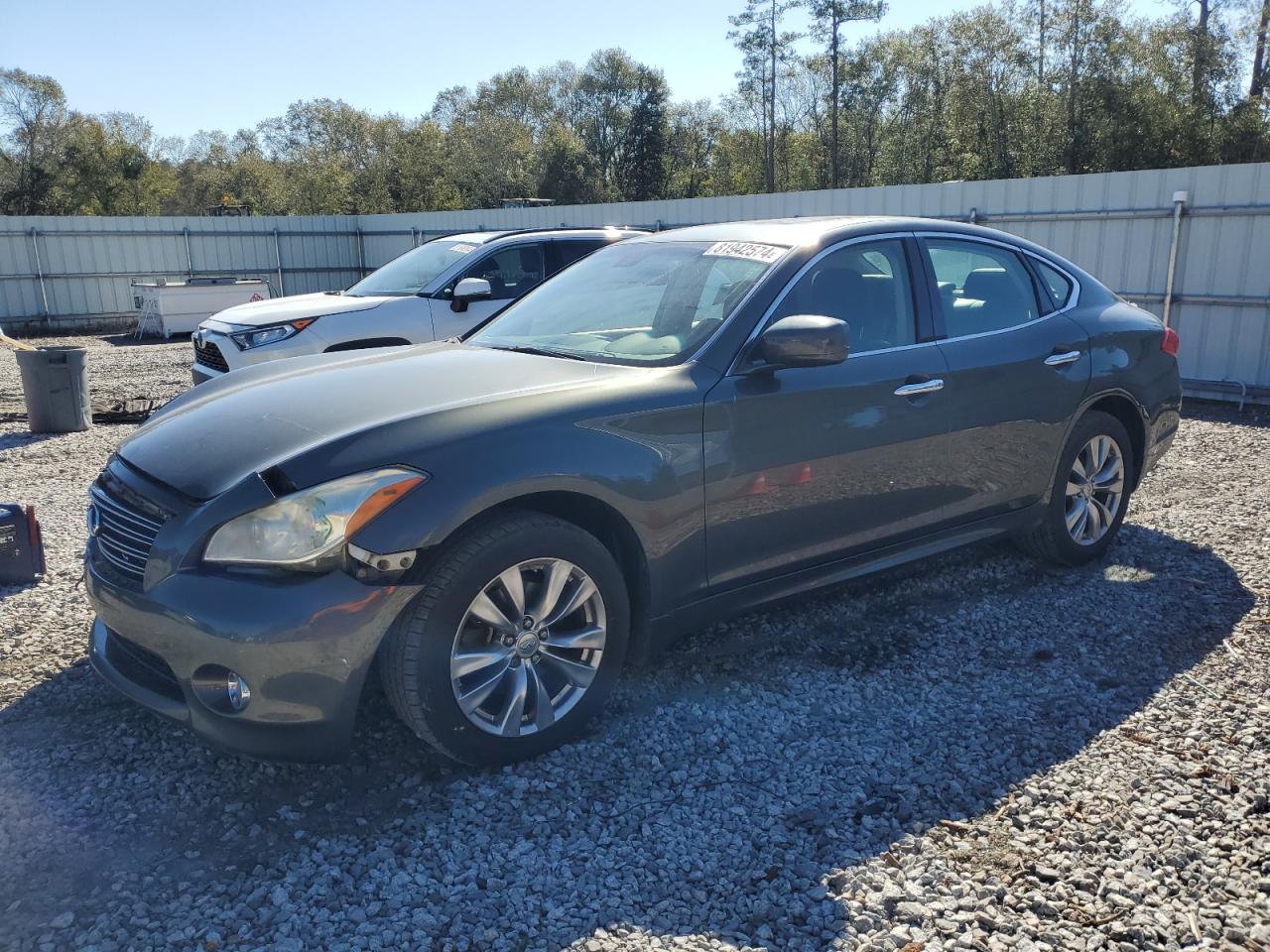 INFINITI M37 X 2012