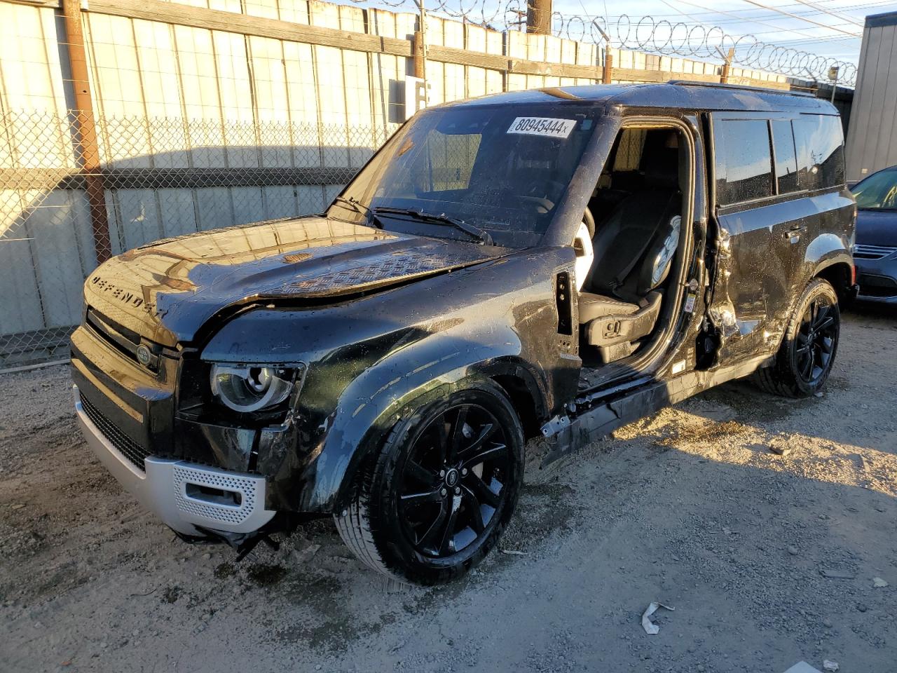 LAND ROVER DEFENDER 1 2024