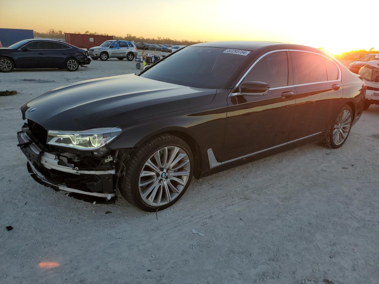 BMW 750 XI 2016