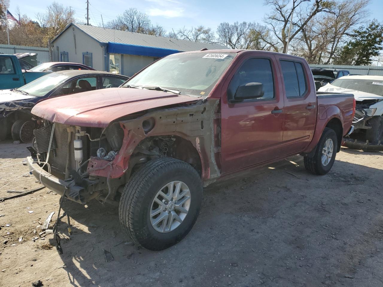 NISSAN FRONTIER 2016