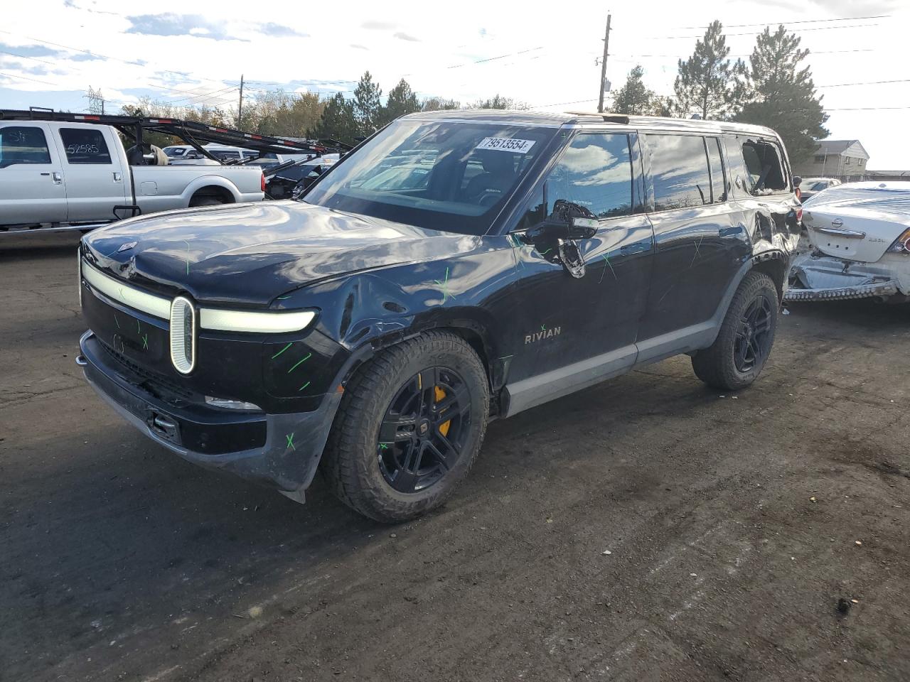 RIVIAN R1S ADVENT 2023