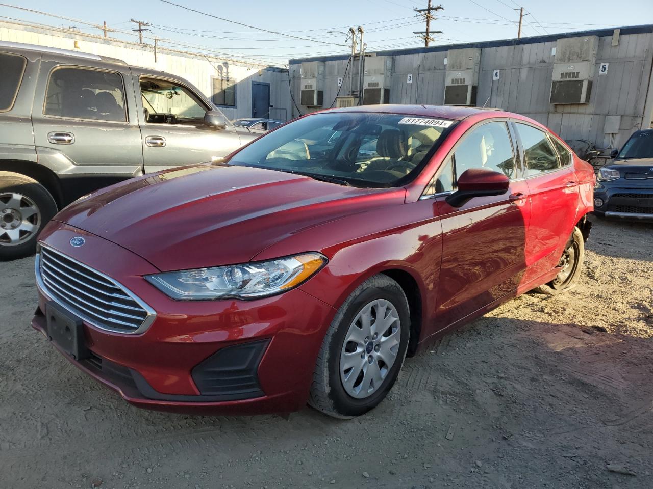 FORD FUSION S 2019