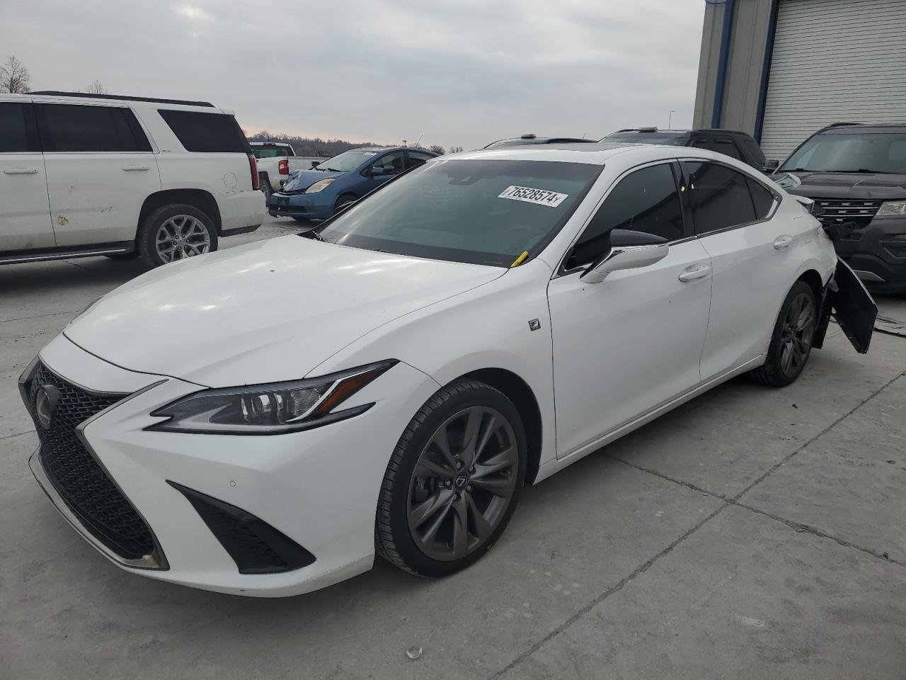LEXUS ES 2019