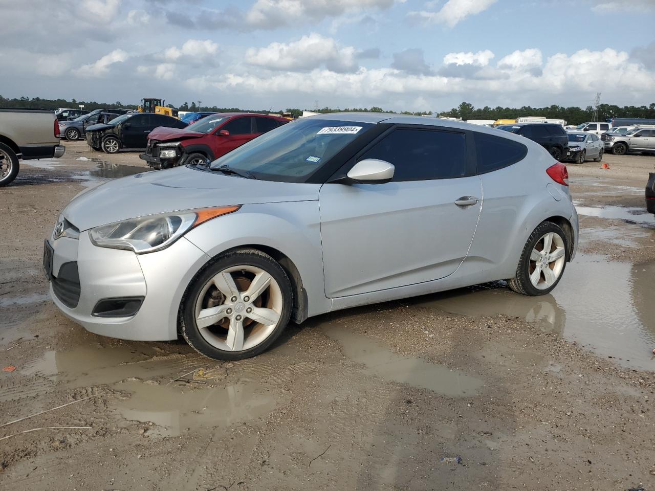 HYUNDAI VELOSTER 2013