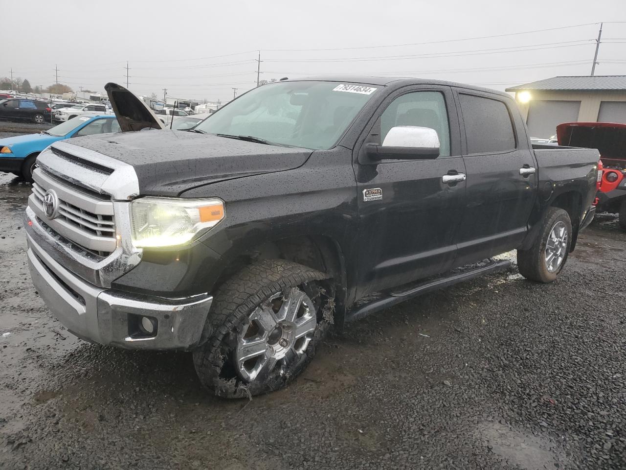 TOYOTA TUNDRA CRE 2014