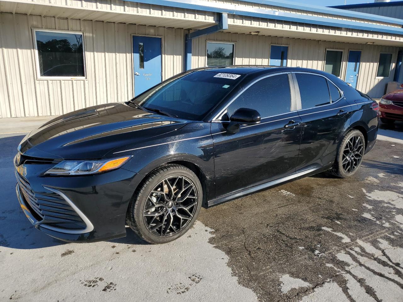 TOYOTA CAMRY LE 2024