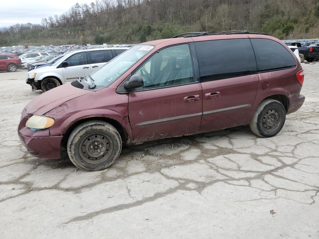 CHRYSLER VOYAGER LX 2003