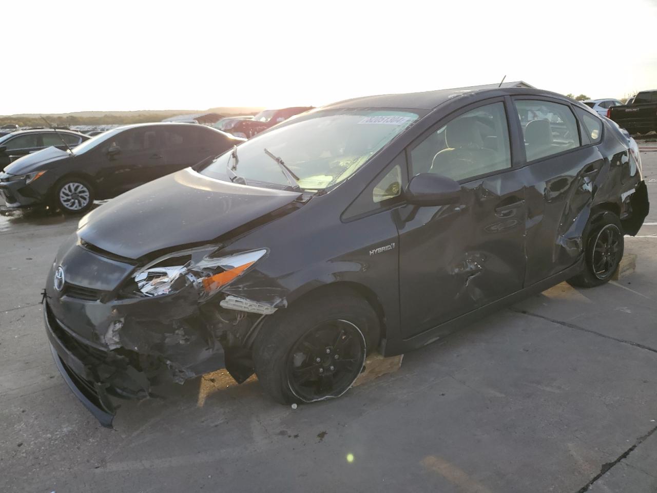 TOYOTA PRIUS 2014