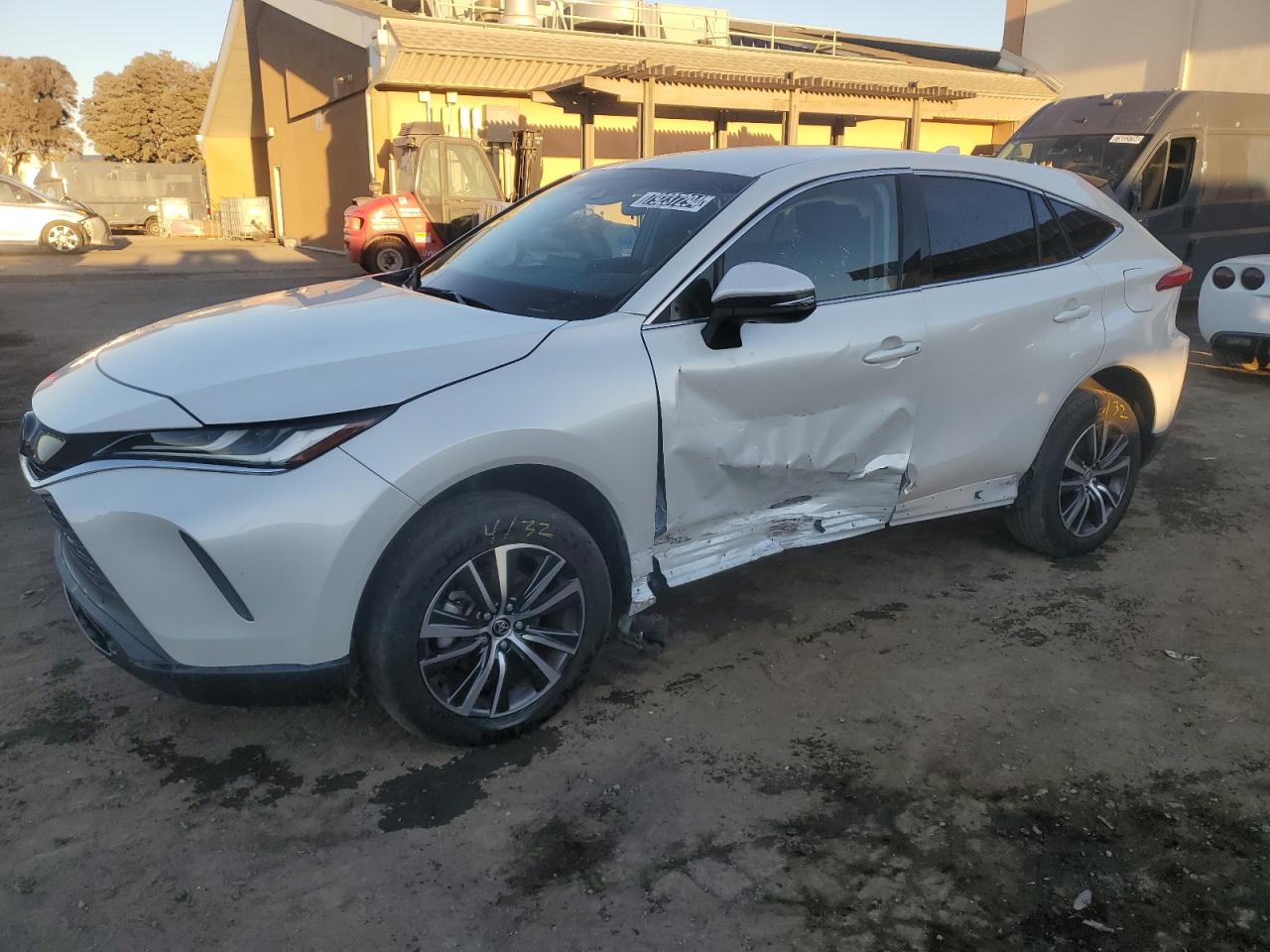 TOYOTA VENZA LE 2023