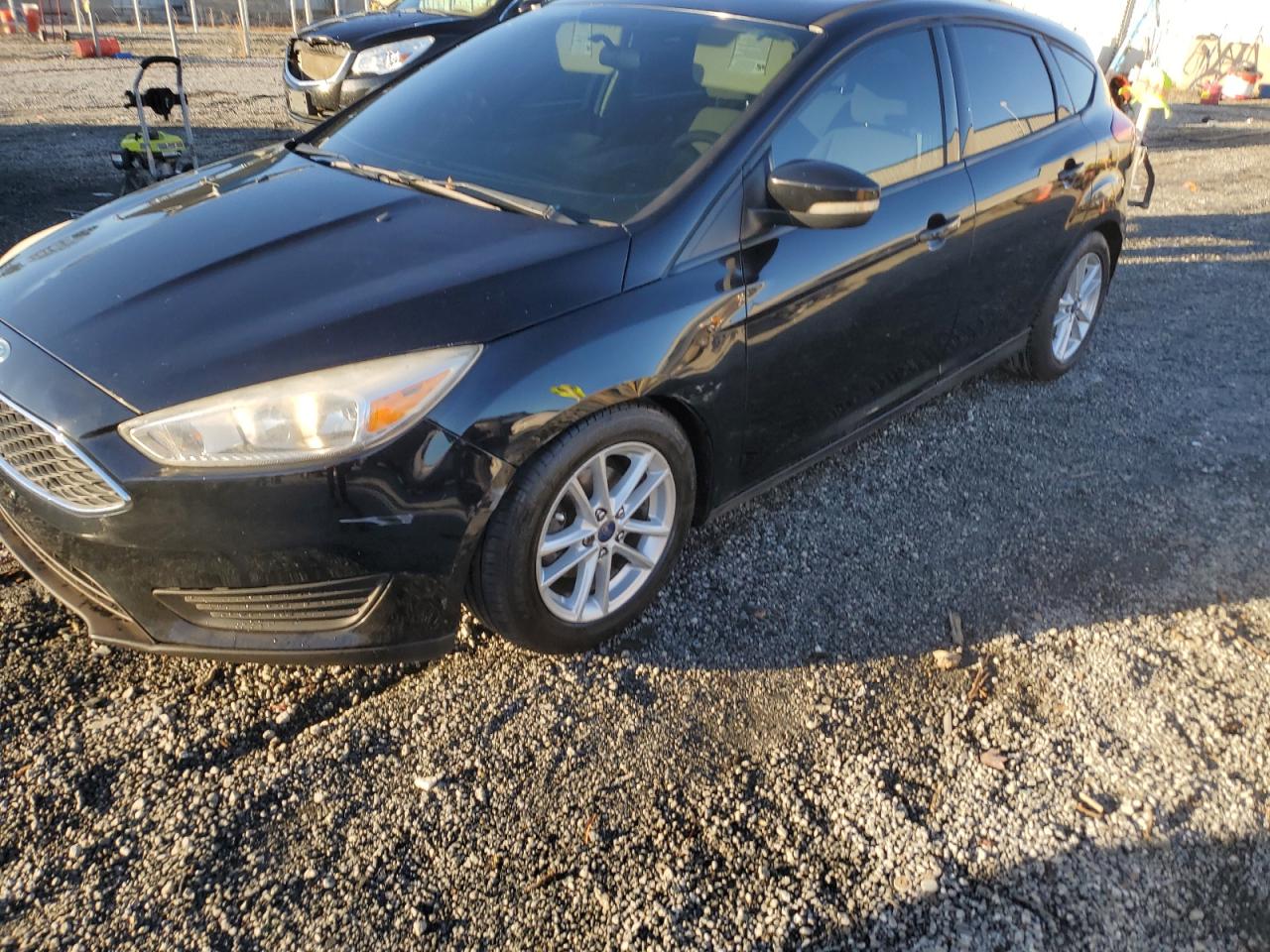 FORD FOCUS SE 2016