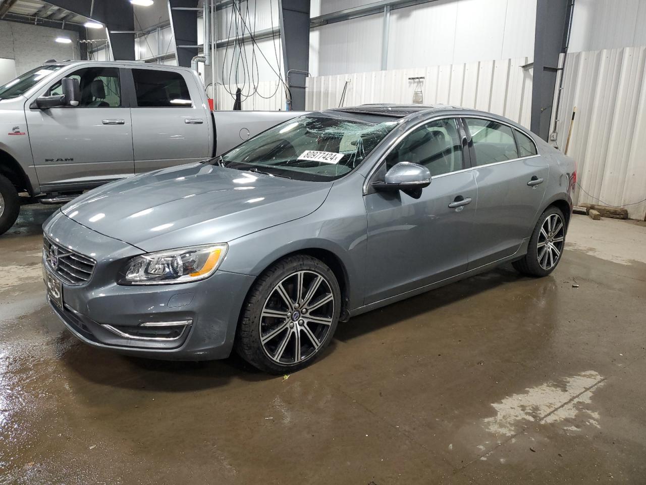 VOLVO S60 PLATIN 2016