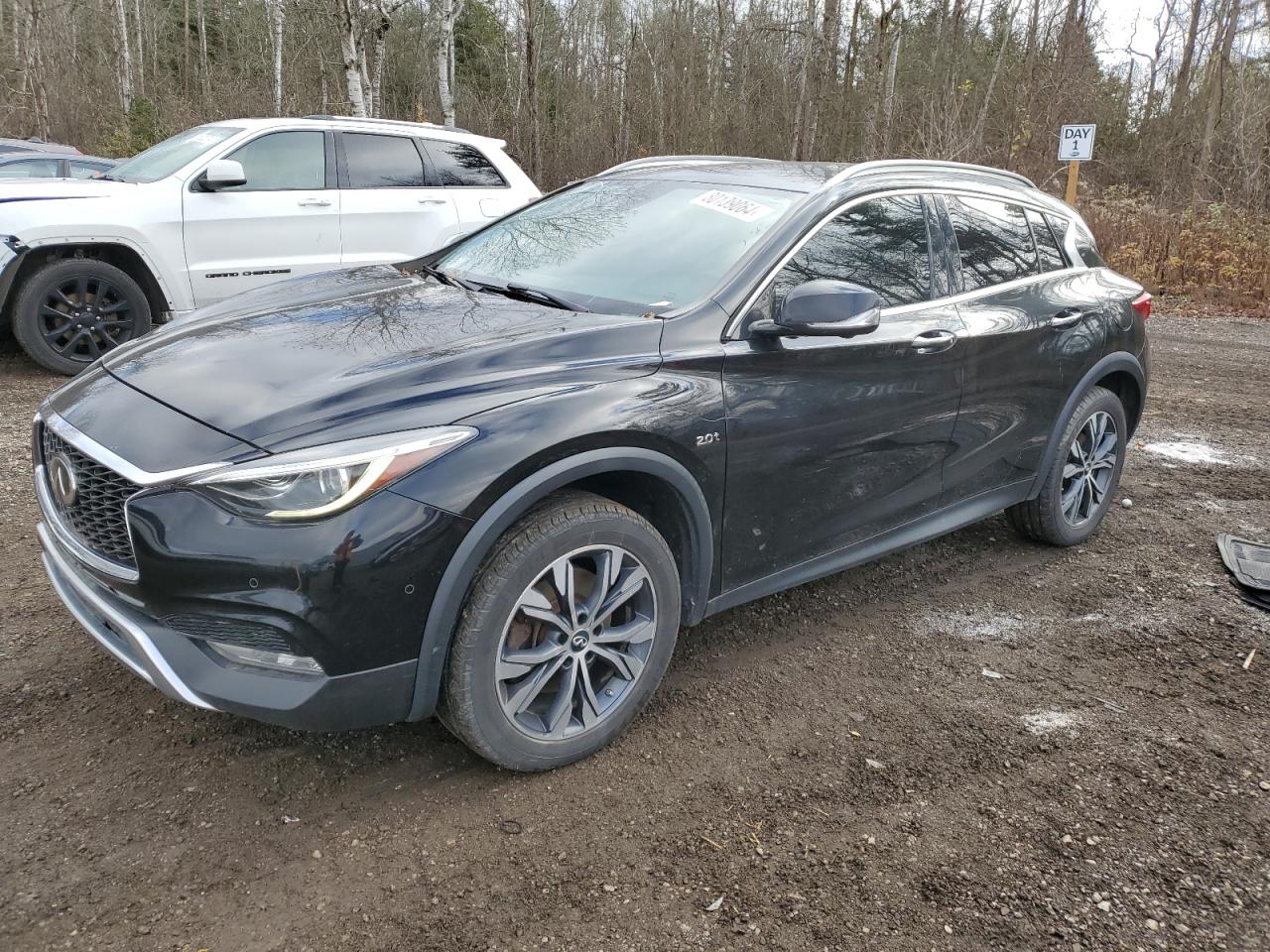 INFINITI QX30 BASE 2017