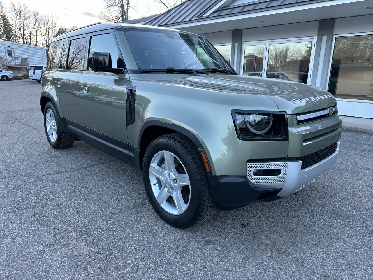 LAND ROVER DEFENDER 1 2021