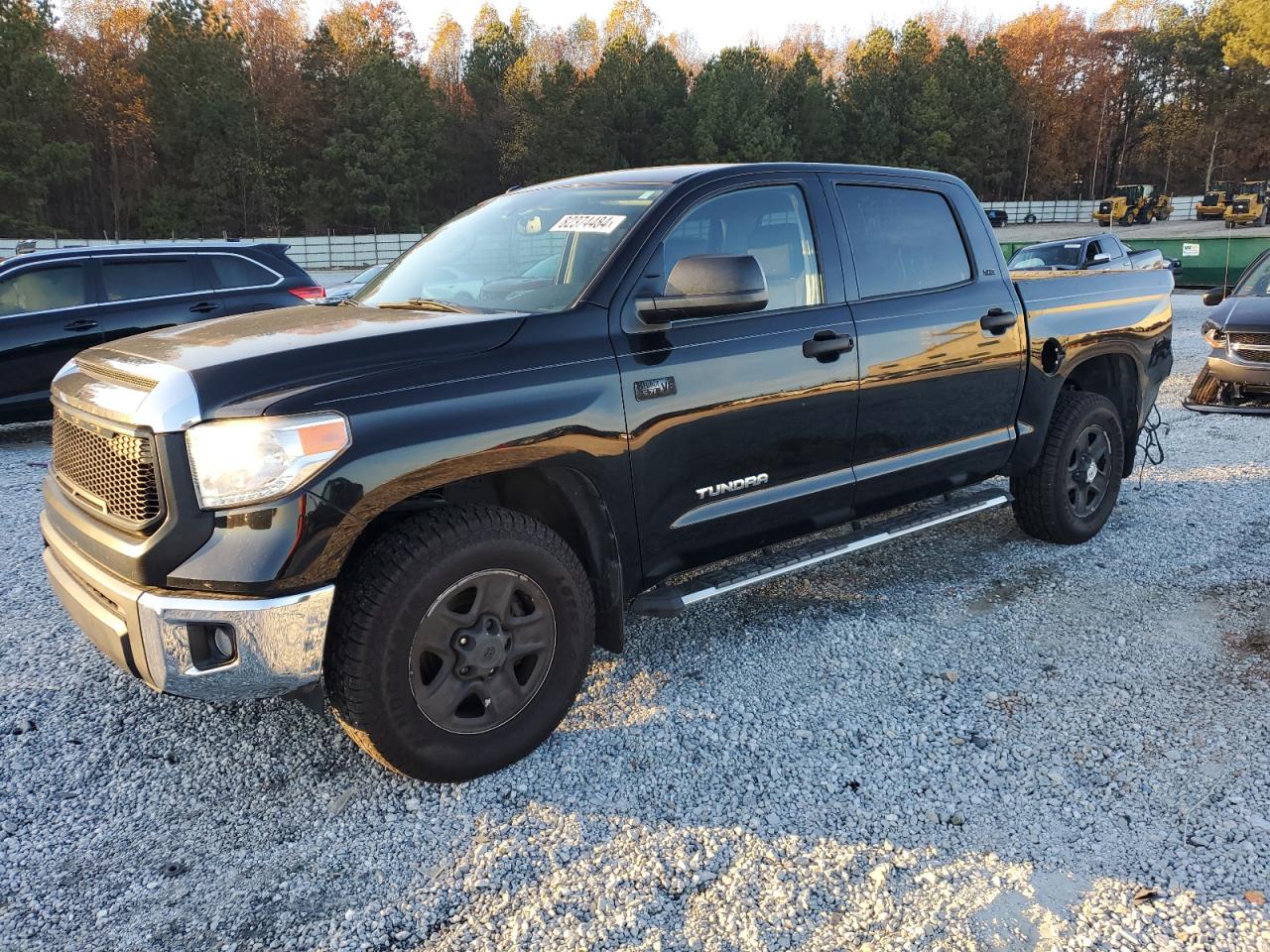 TOYOTA TUNDRA CRE 2017