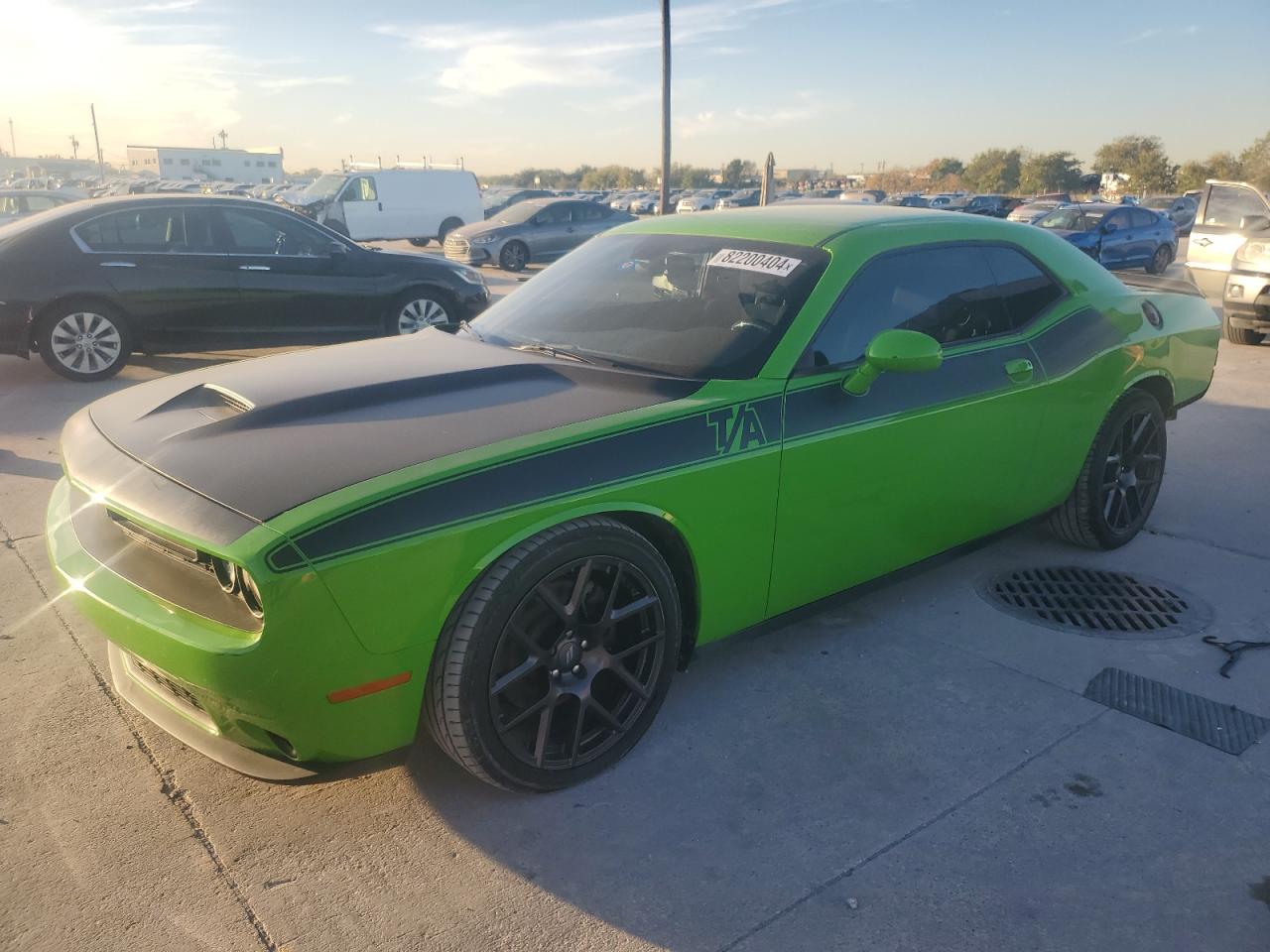 DODGE CHALLENGER 2017