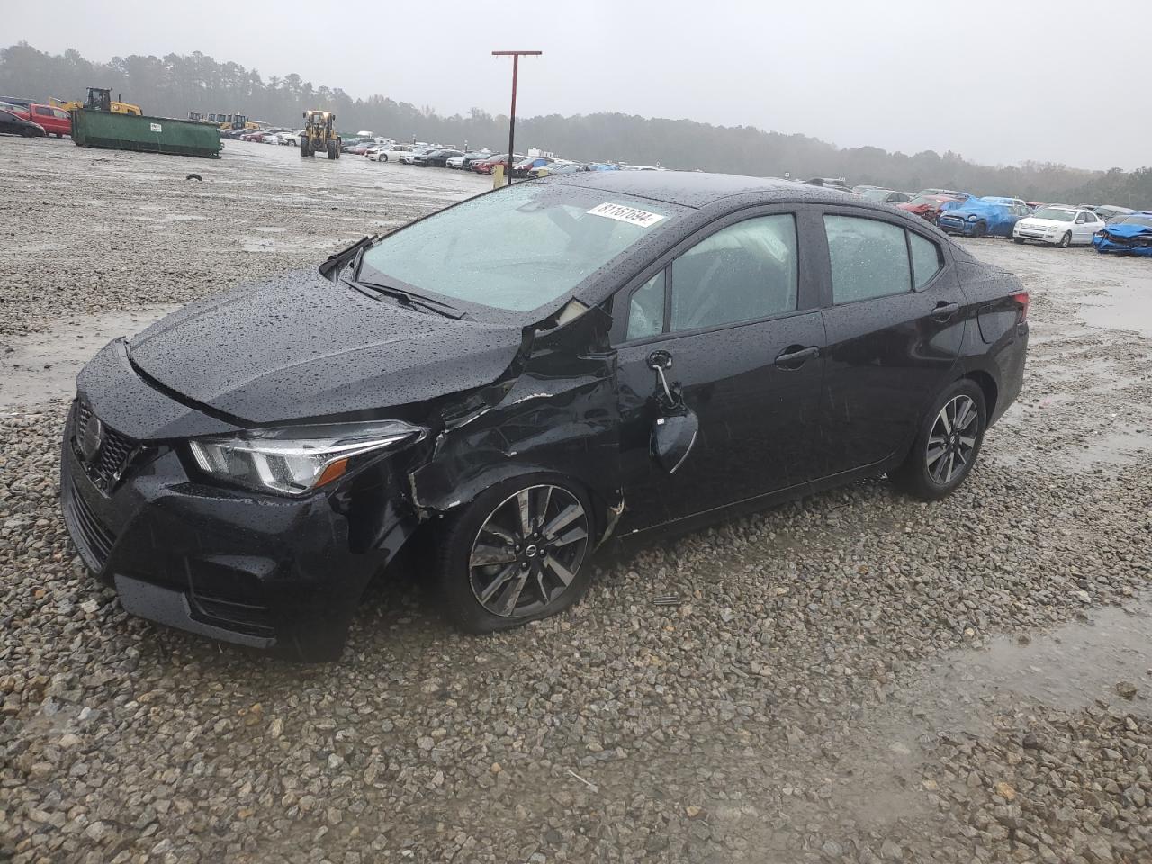 NISSAN VERSA SV 2021