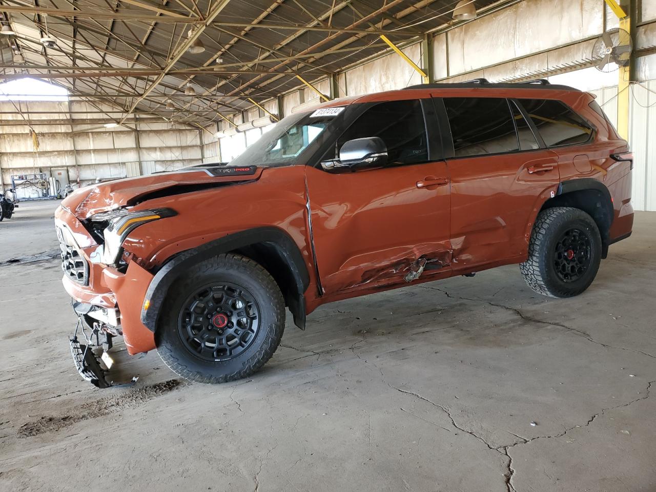 TOYOTA SEQUOIA SR 2024