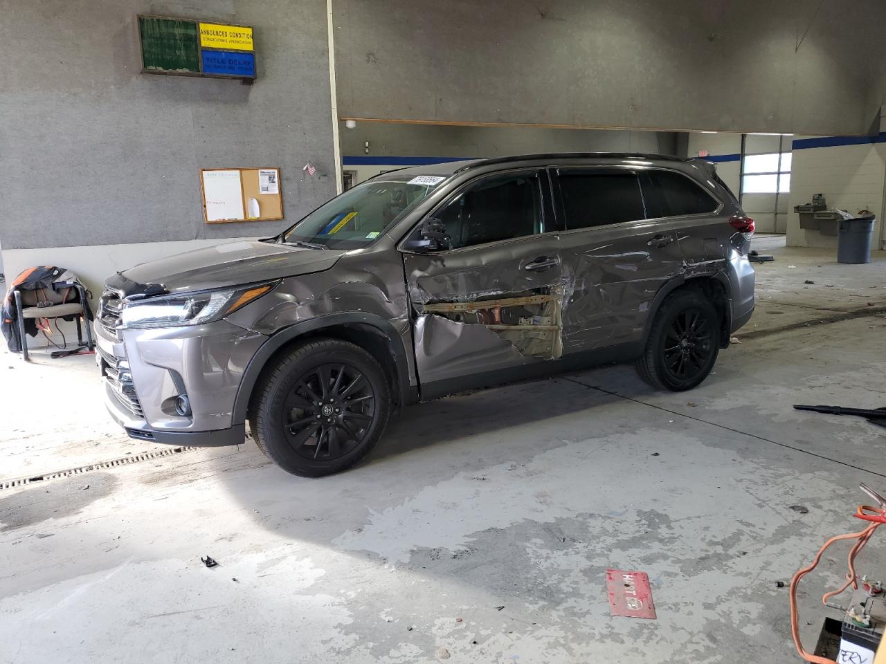 TOYOTA HIGHLANDER 2019