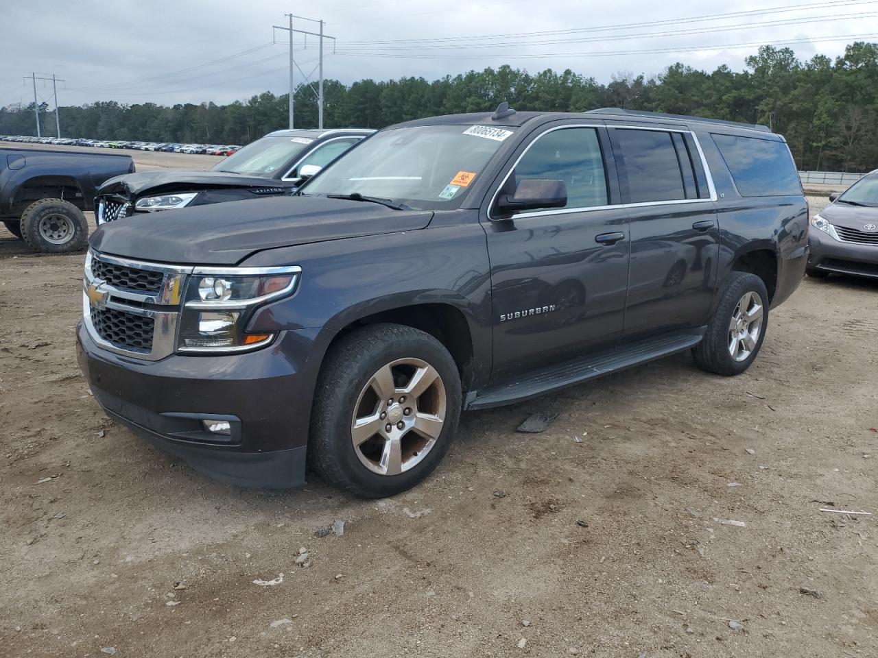 CHEVROLET SUBURBAN C 2016