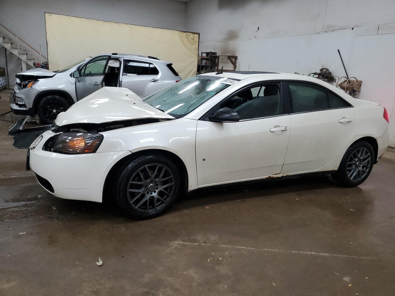 PONTIAC G6 BASE 2008