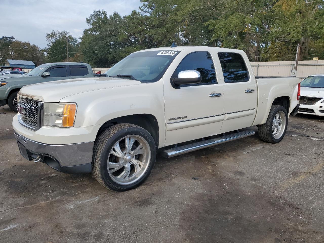 GMC SIERRA C15 2011