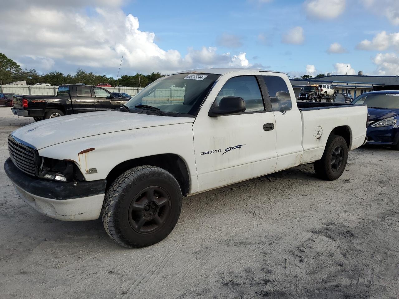DODGE DAKOTA 2000