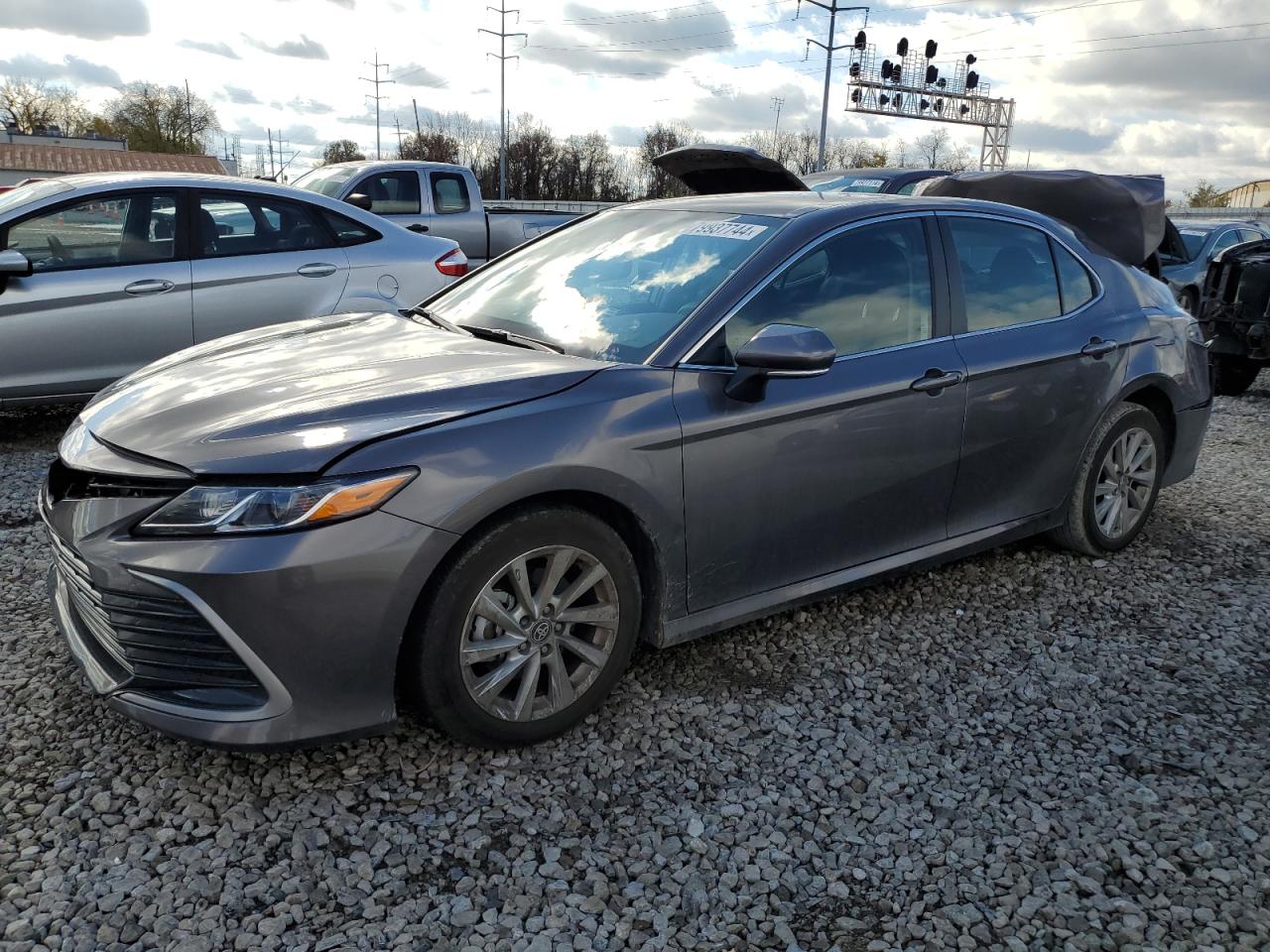 TOYOTA CAMRY LE 2024