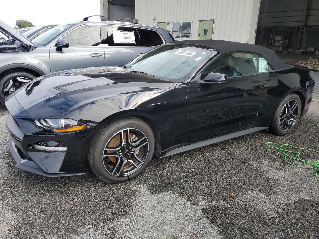 FORD MUSTANG 2023