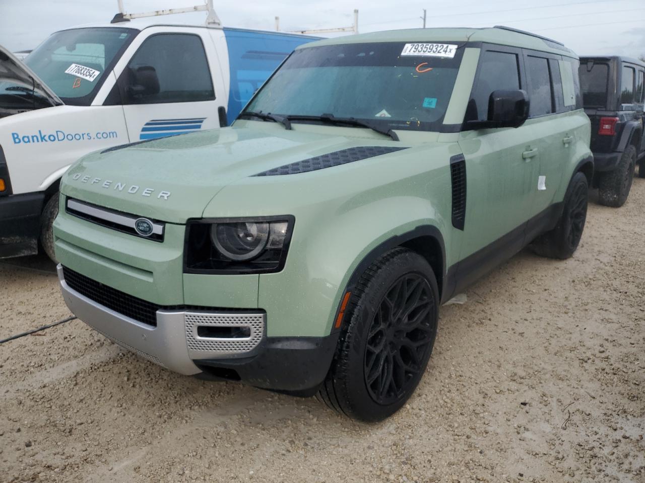 LAND ROVER DEFENDER 1 2023