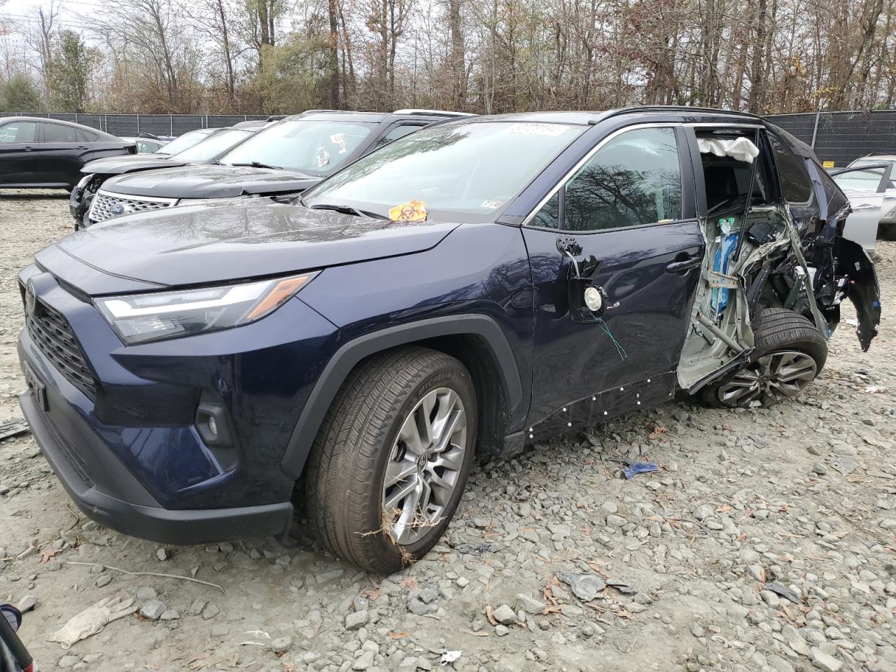 TOYOTA RAV4 XLE P 2023