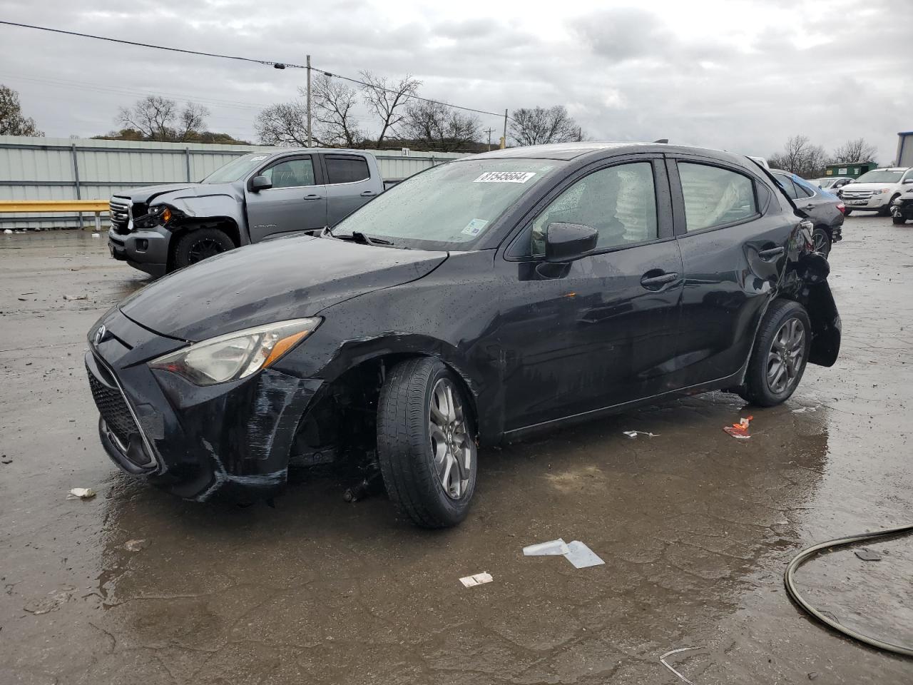 TOYOTA YARIS LE 2020