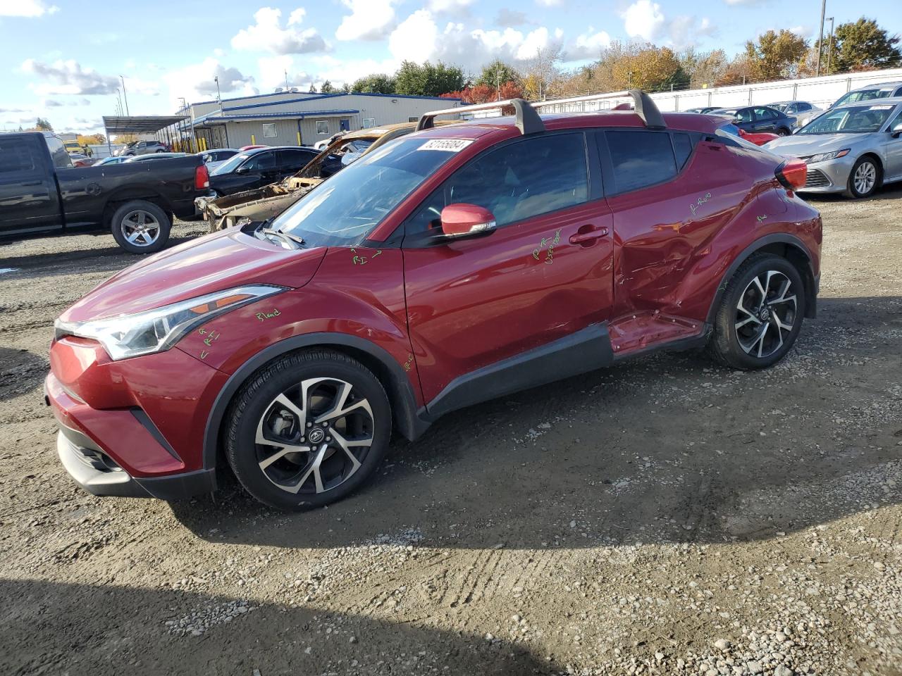 TOYOTA C-HR XLE 2018