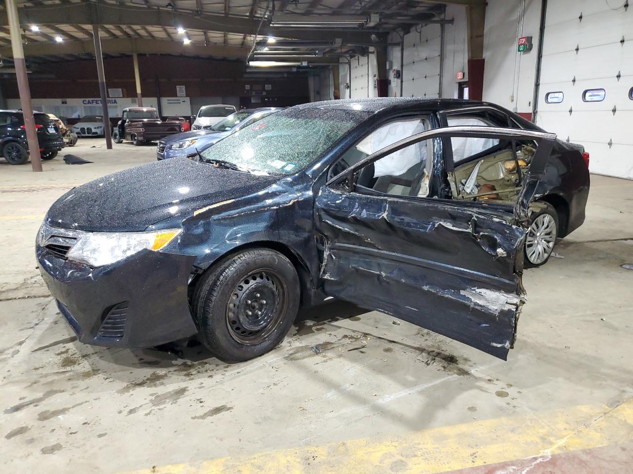 TOYOTA CAMRY L 2014