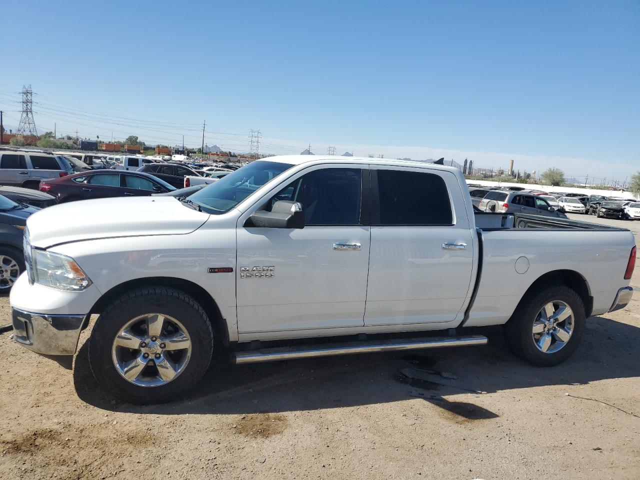 RAM 1500 SLT 2016