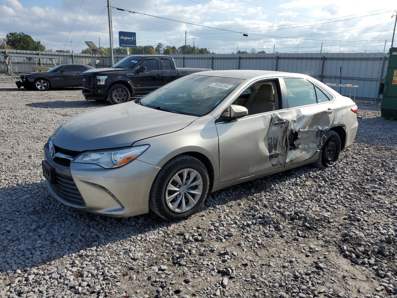 TOYOTA CAMRY LE 2016