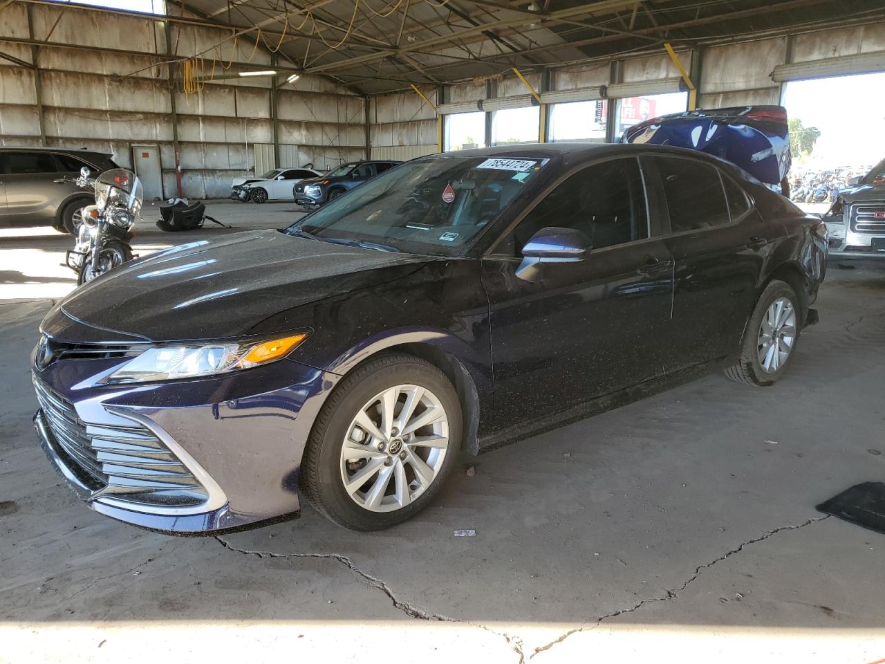 TOYOTA CAMRY LE 2022