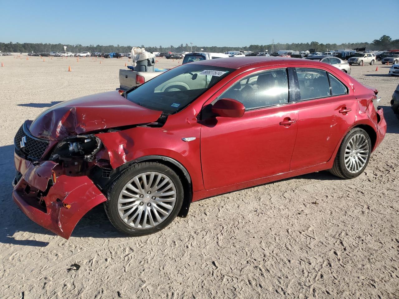 SUZUKI KIZASHI SE 2012
