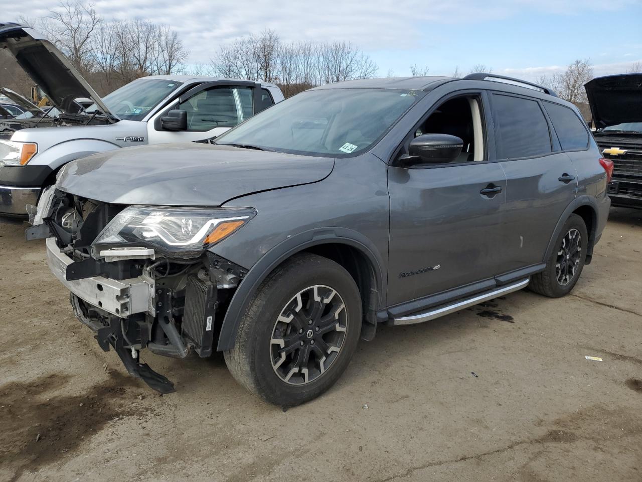 NISSAN PATHFINDER 2020