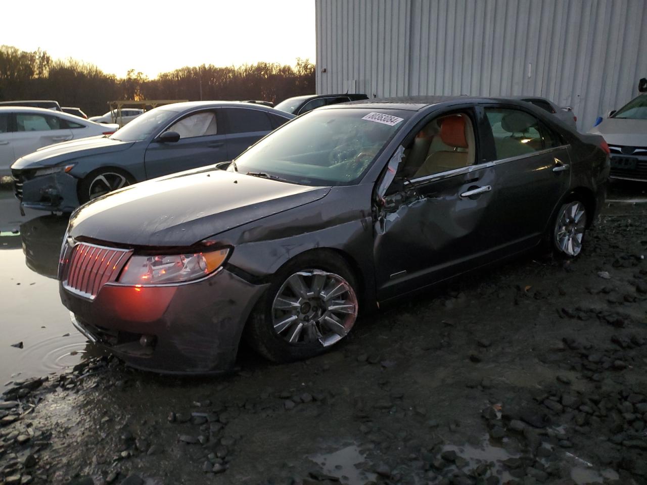 LINCOLN MKZ HYBRID 2011