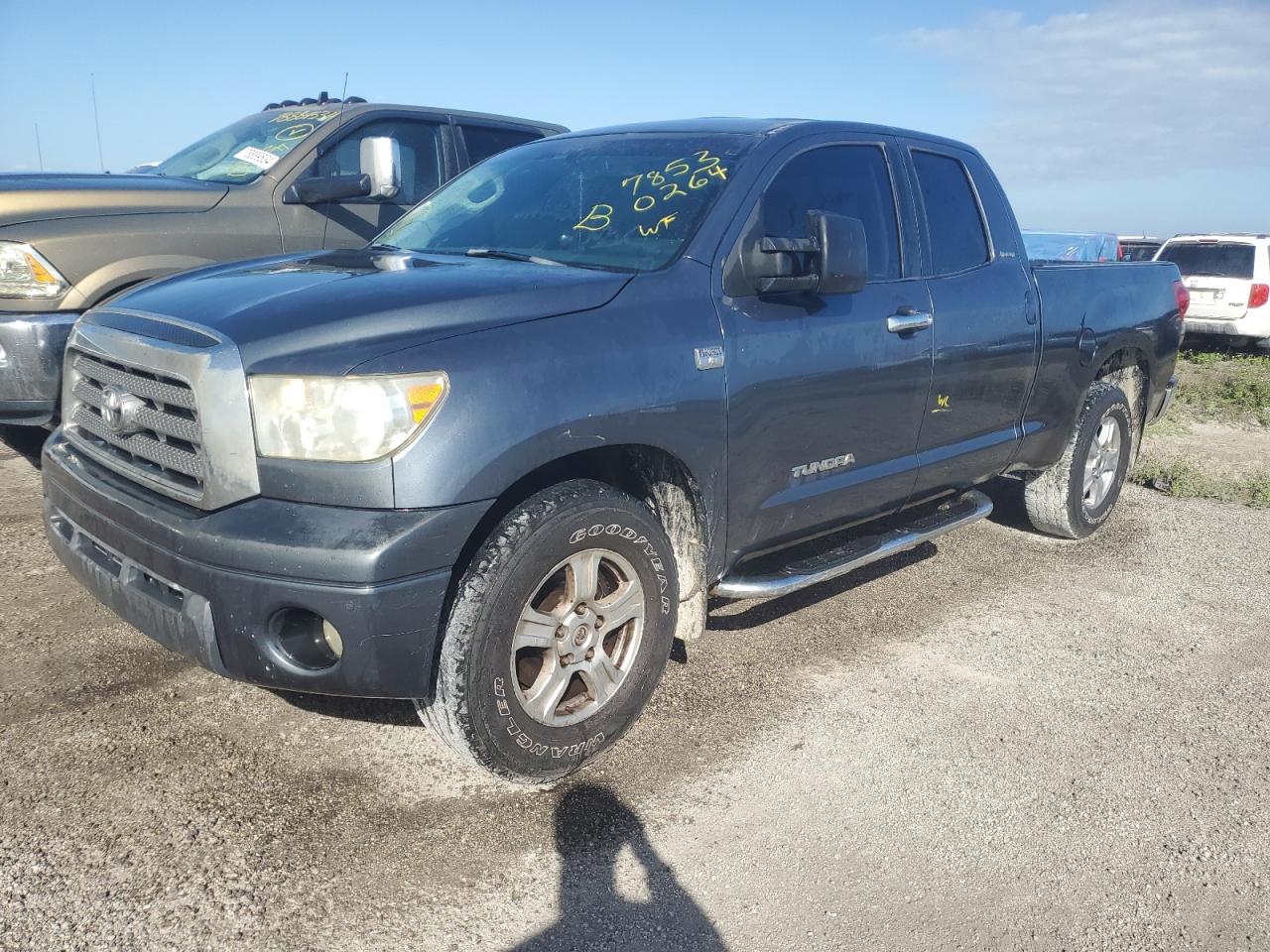 TOYOTA TUNDRA 2007