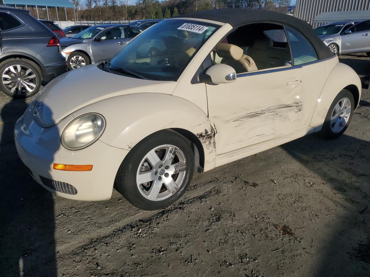 VOLKSWAGEN NEW BEETLE 2007