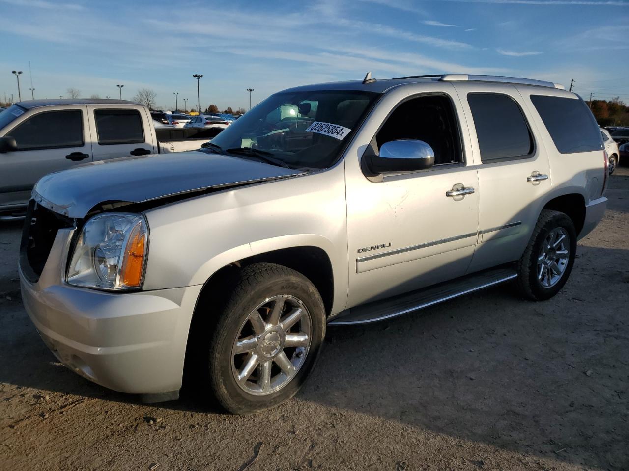 GMC YUKON DENA 2013