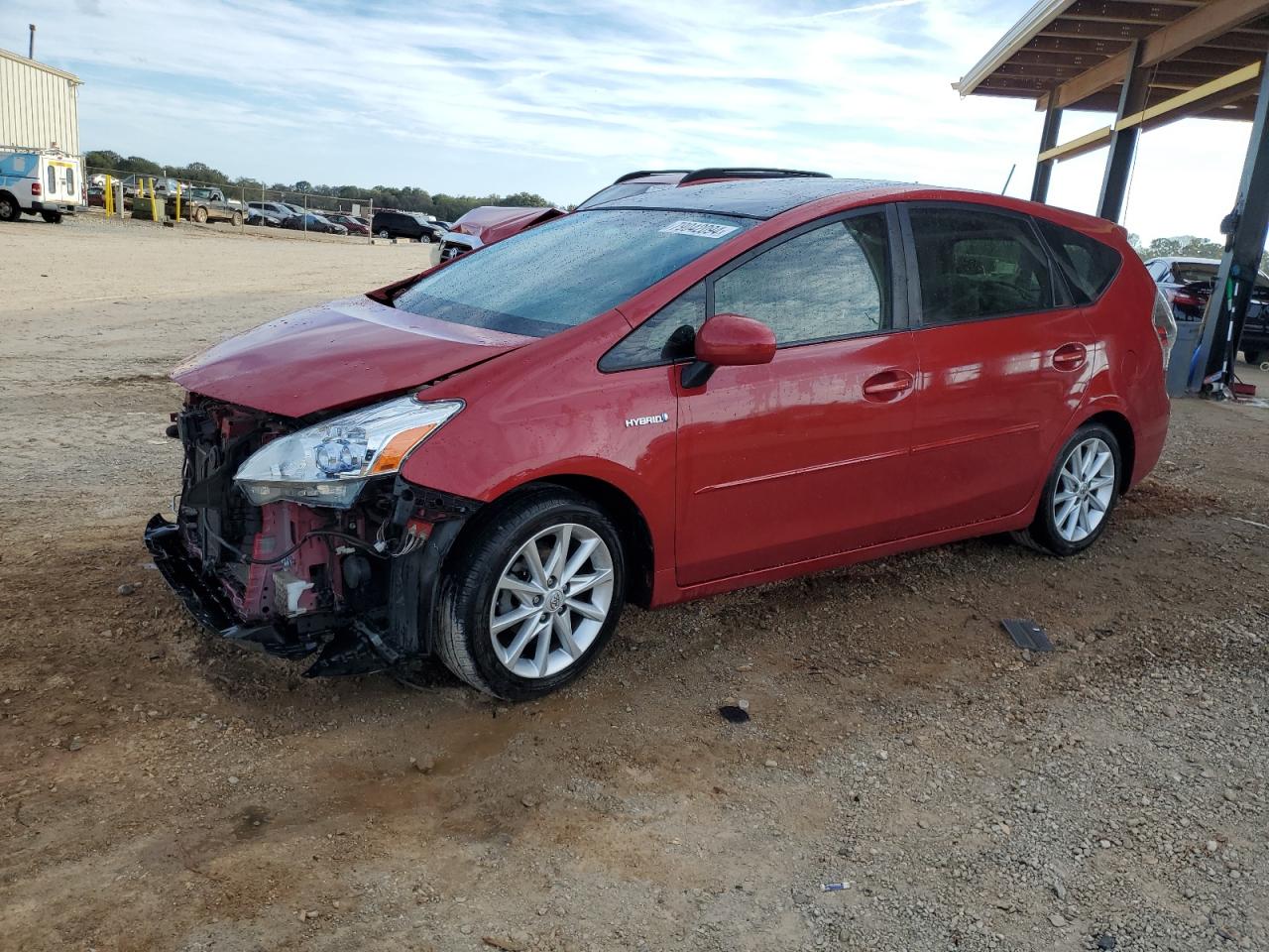 TOYOTA PRIUS V 2013