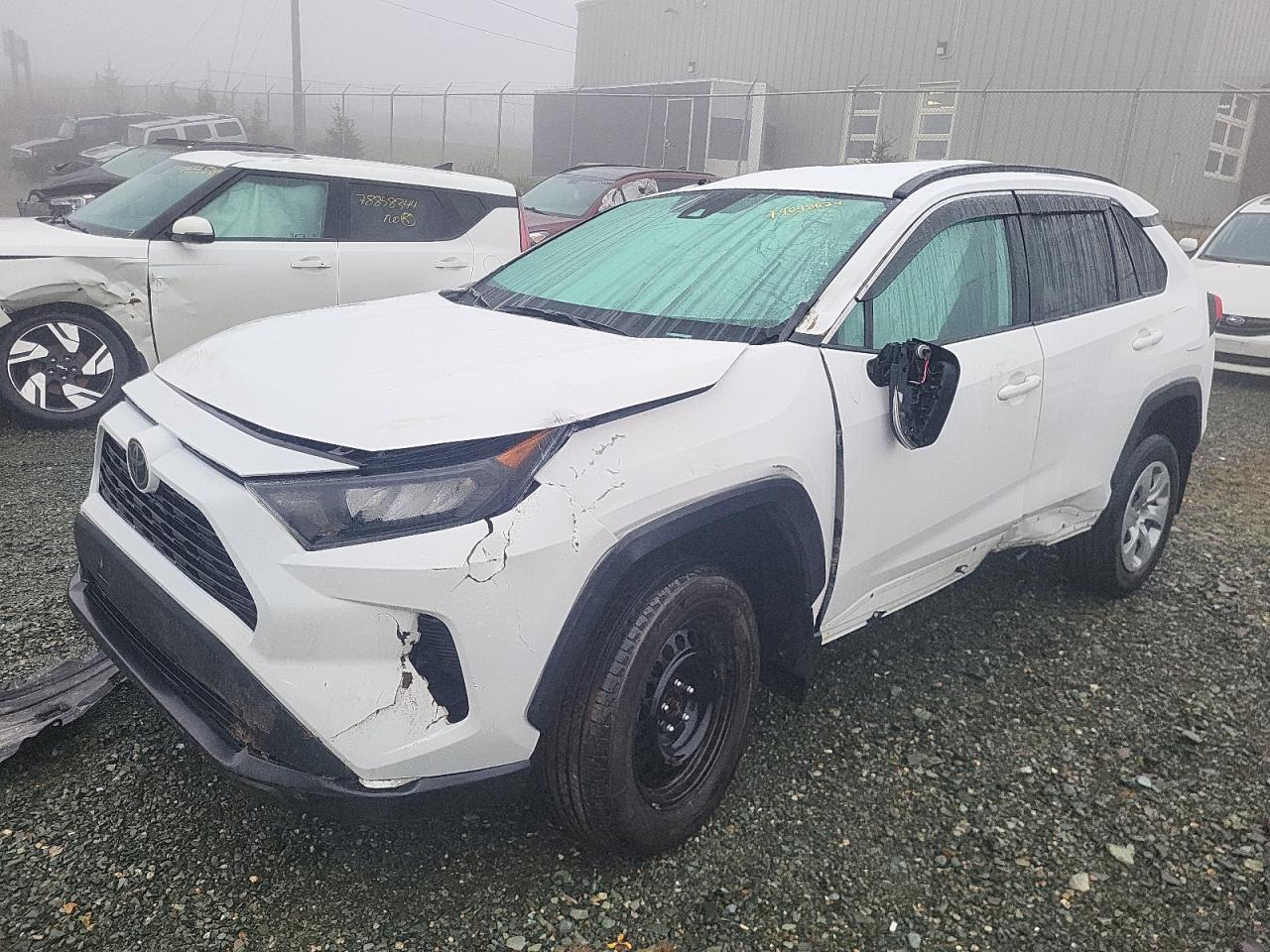 TOYOTA RAV4 LE 2021