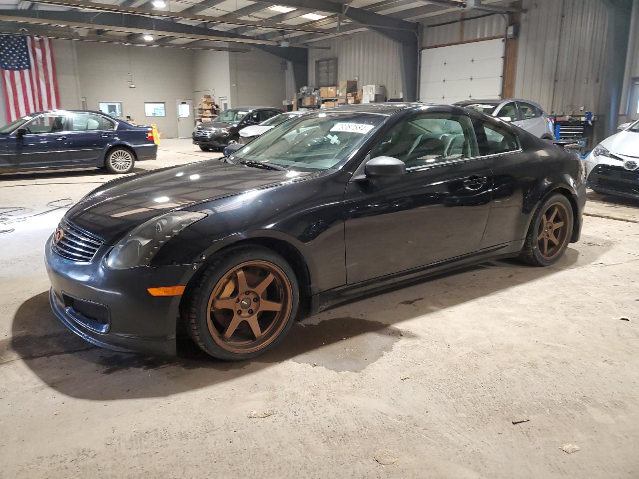 INFINITI G35 2004